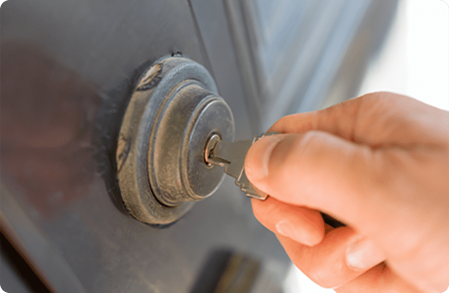 鍵が回りにくい、開け閉めがスムーズにできない